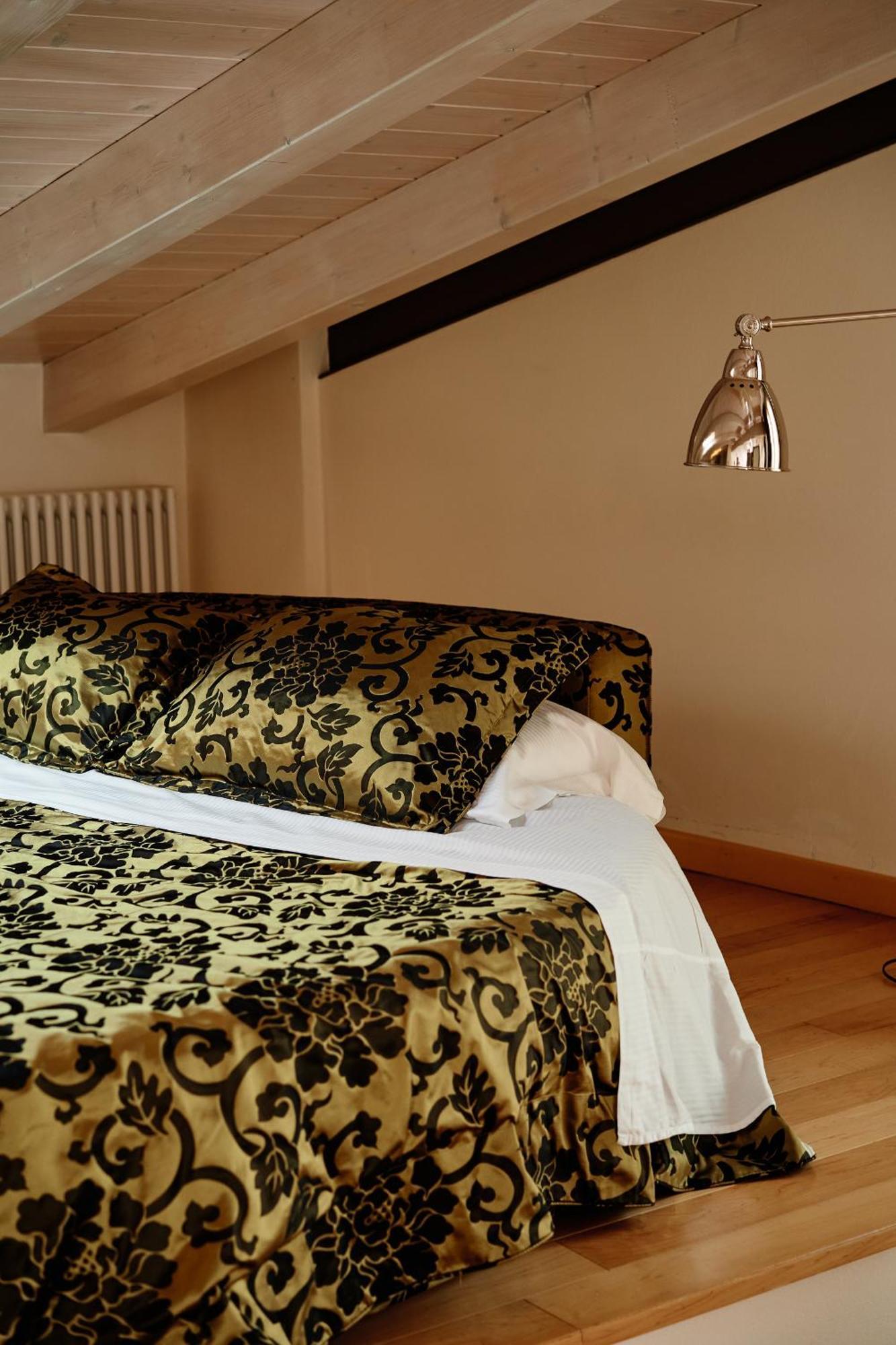Ad Sidera Bed and Breakfast Pastrengo Rum bild